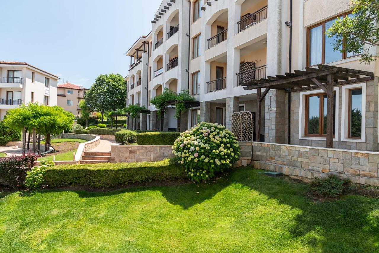 Созопол Парадайс Блу Апартаментс Apartment Bagian luar foto